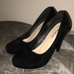 Classic Black Suede High Heel Pumps